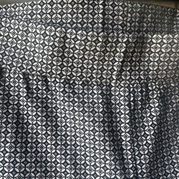 Women's Rafaella Stretch ankle pull on pants. Size 6 - Picture 5 of 12